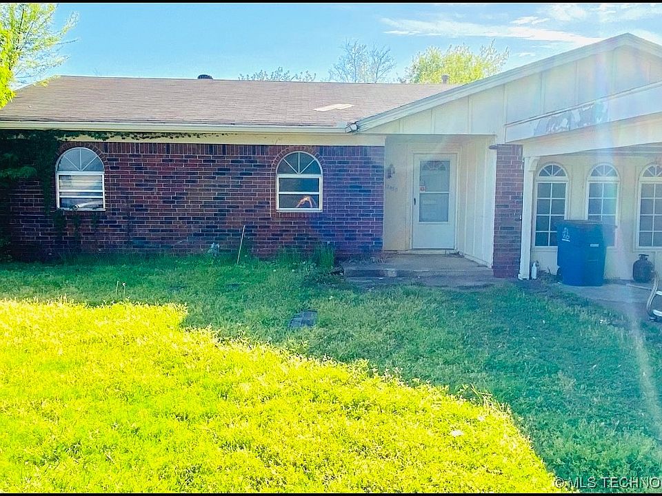 2nd image of 12458 E 13th Pl