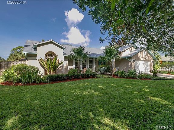 3rd image of 3062 SW Grapevine Ln