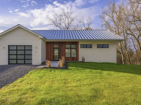 6 Lucille Drive, Hudson, NY 12534