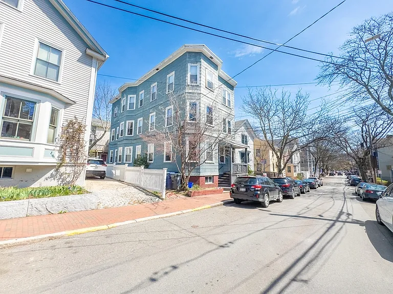 589 Franklin St #1 — Photo 17