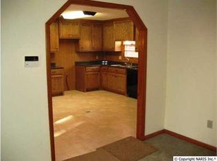 8416 Old Railroad Bed Rd, Ardmore, AL 35739