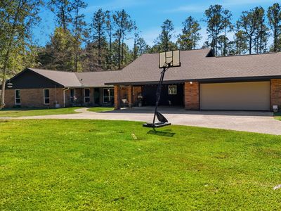 192 Sycamore Rd, Carriere, MS, 39426