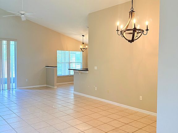 4th image of 5528 Misty Wood Ct