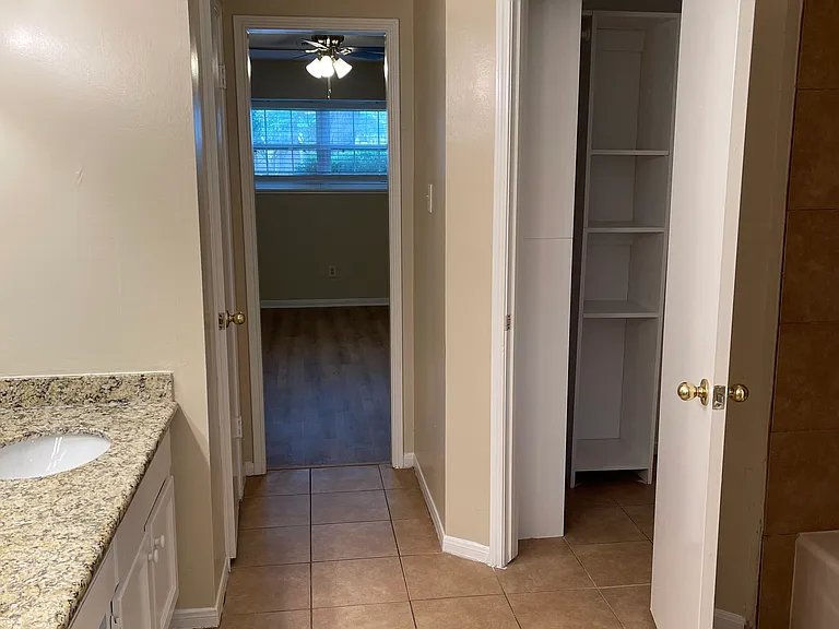 2914 Arrowhead Dr — Photo 7