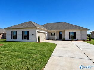 1065 Maplehurst St, Decatur, AL 35603