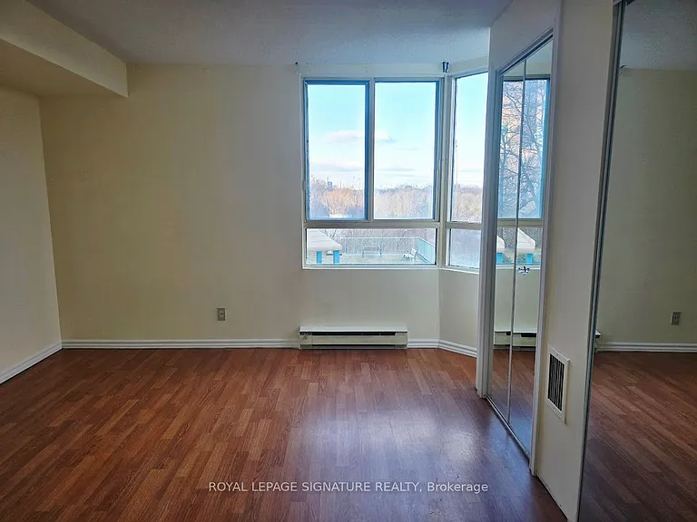 41 Markbrook Ln #213 — Photo 17