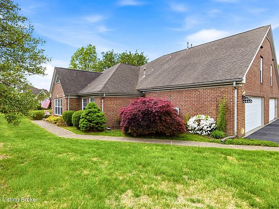 3rd image of 4445 Southbridge Ct