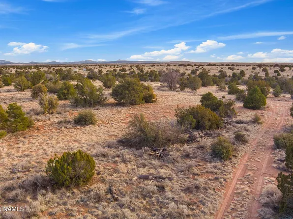 3246 E Lampe Ln, Williams, AZ 86046