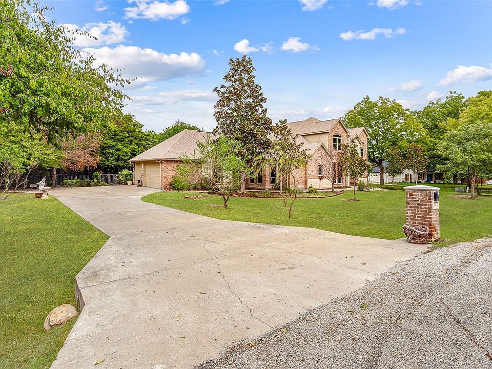1st image of 113 Branch Hollow Ln