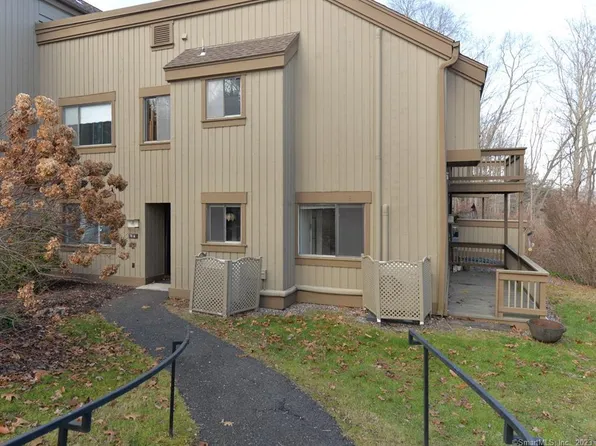 76 Heritage Village #A, Southbury, CT 06488