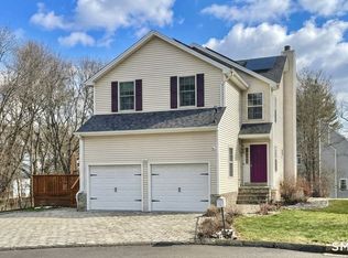 18 Amber Lane, Milford, CT 06460