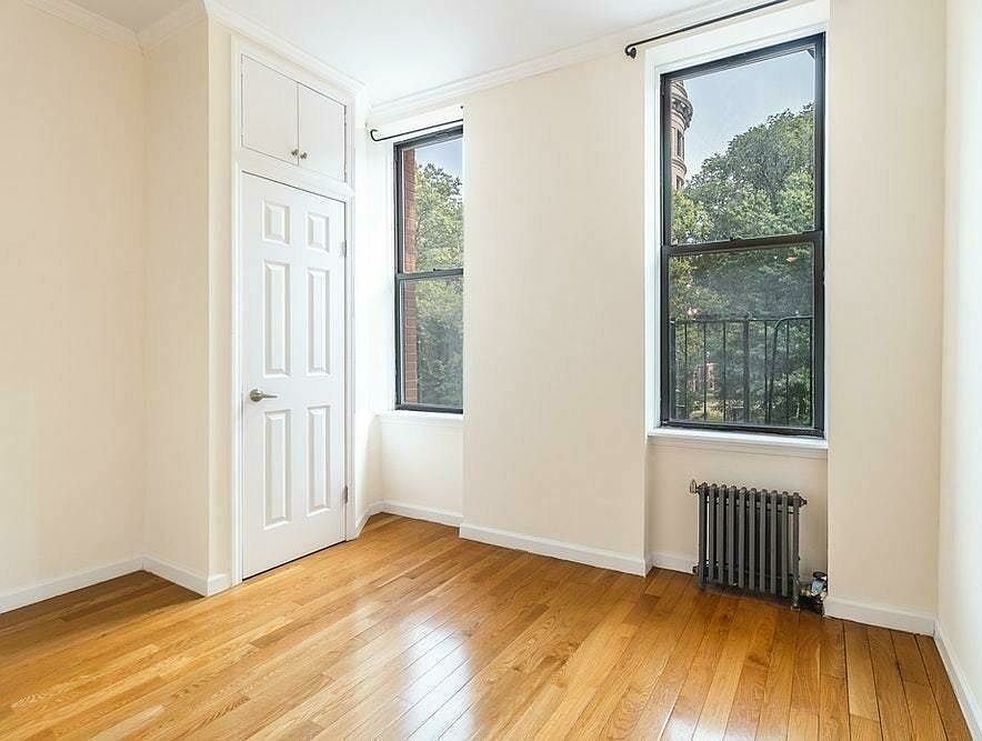 1st image of 370 Columbus Ave APT 5G