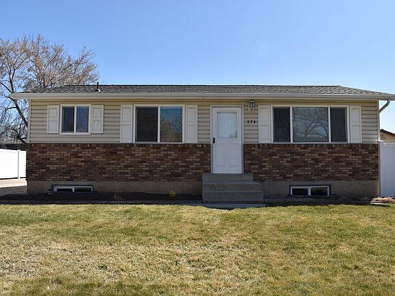 2nd image of 574 Aloha Ln