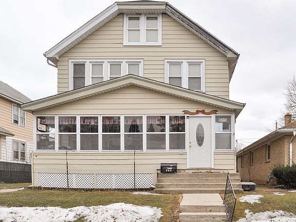 2nd image of 515 Montana Ave