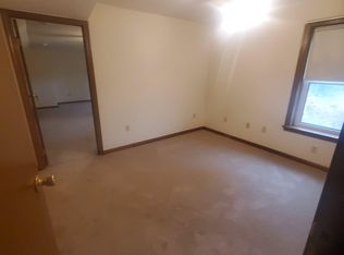 66 Providence Rd APT 2, Sutton, MA 01590
