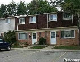 For Sale: 1388 LAUREL VALLEY, Waterford, MI 48327
