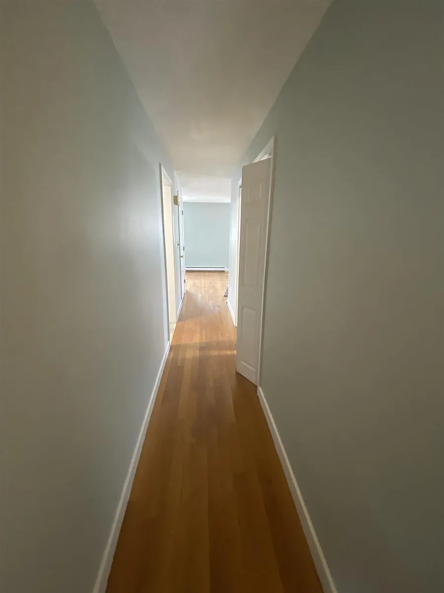 Building Photo - 92 Sylvia St #1