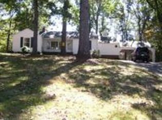 711 Crestview Ter, Gainesville, GA 30501