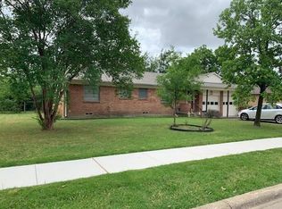 2958 Mark Twain Dr, Farmers Branch, TX 75234
