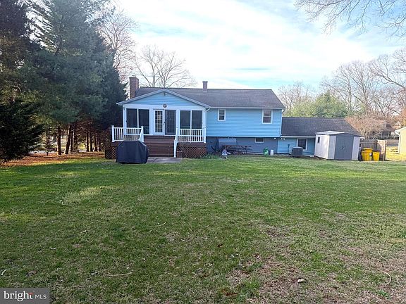 3rd image of 604 A St