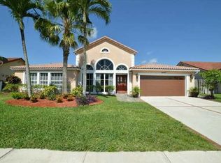 23381 Lago Mar Cir, Boca Raton, FL 33433