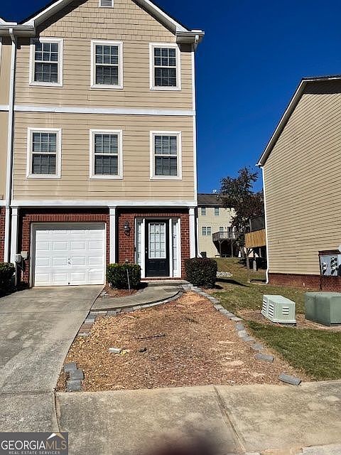 1st image of 6386 Redan Sq