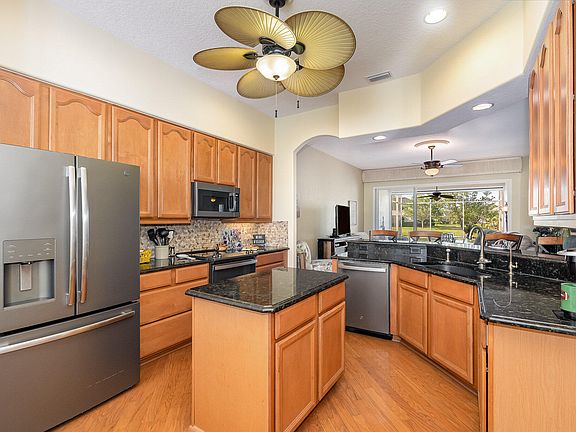 5th image of 3324 Gurrero Dr
