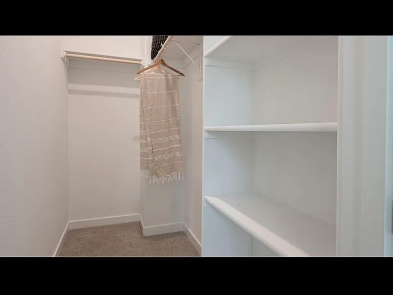 1752 N Sophia St — Photo 6