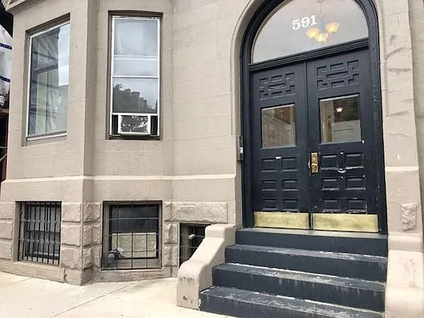 591 Beacon St #3 — Photo 2
