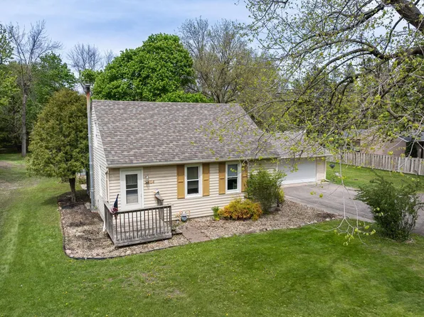 2304 15th Ave SW, Austin, MN 55912