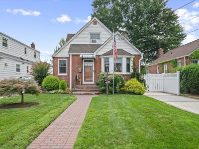 173 Semton Boulevard, Franklin Square, NY, 11010