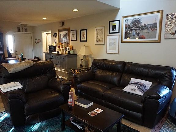 4th image of 1500 W Esplanade Ave APT 1A