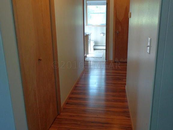 5th image of 934 22nd Ave S