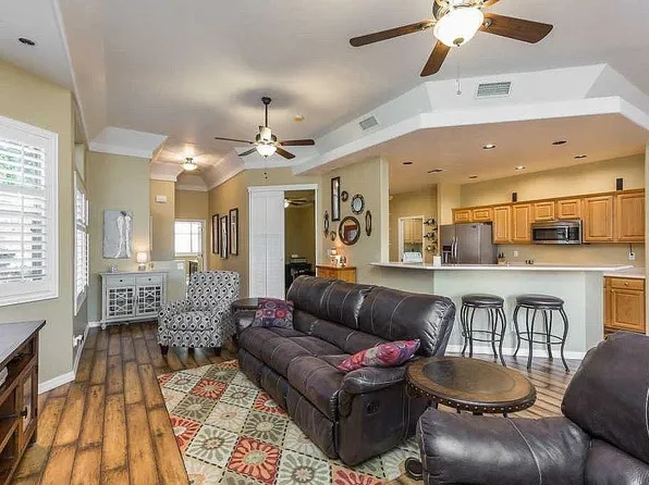 6540 E Redmont Dr Unit 5, Mesa, AZ 85215