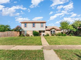 586 Abilene Dr, Lewisville, TX 75067