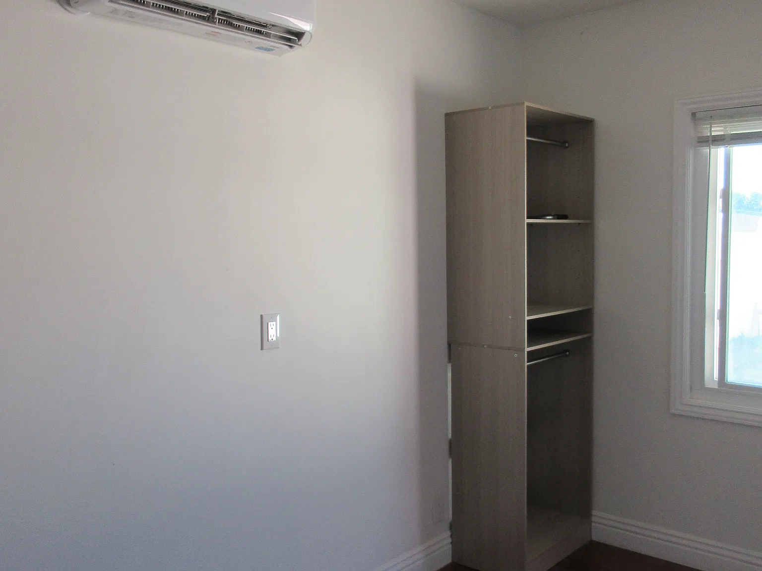 7 bed, 2740 sqft, $1,500 — Photo 3