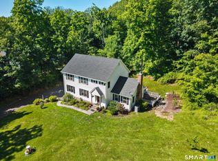 151 Lantern Park Ln S, Southbury, CT 06488