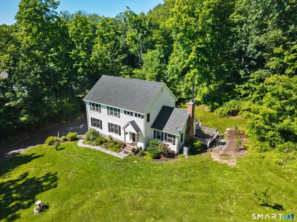 151 Lantern Park Lane South, Southbury, CT 06488