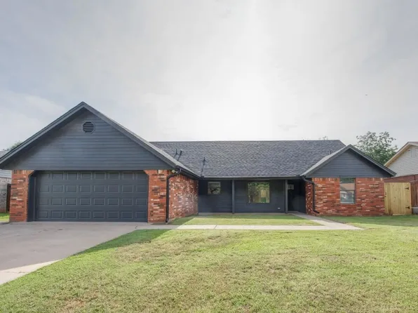 2323 NE 35th St, Lawton, OK 73507