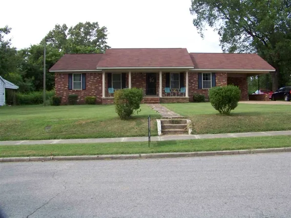 354 Maple St, Dyer, TN 38330
