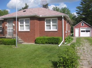 2040 Hatch Rd, Bay City, MI 48708