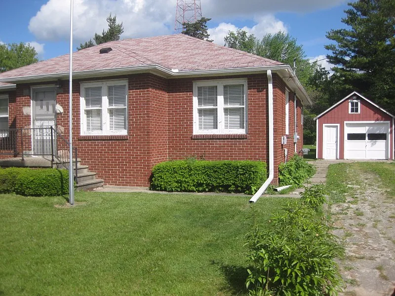 2040 Hatch Rd photo 1