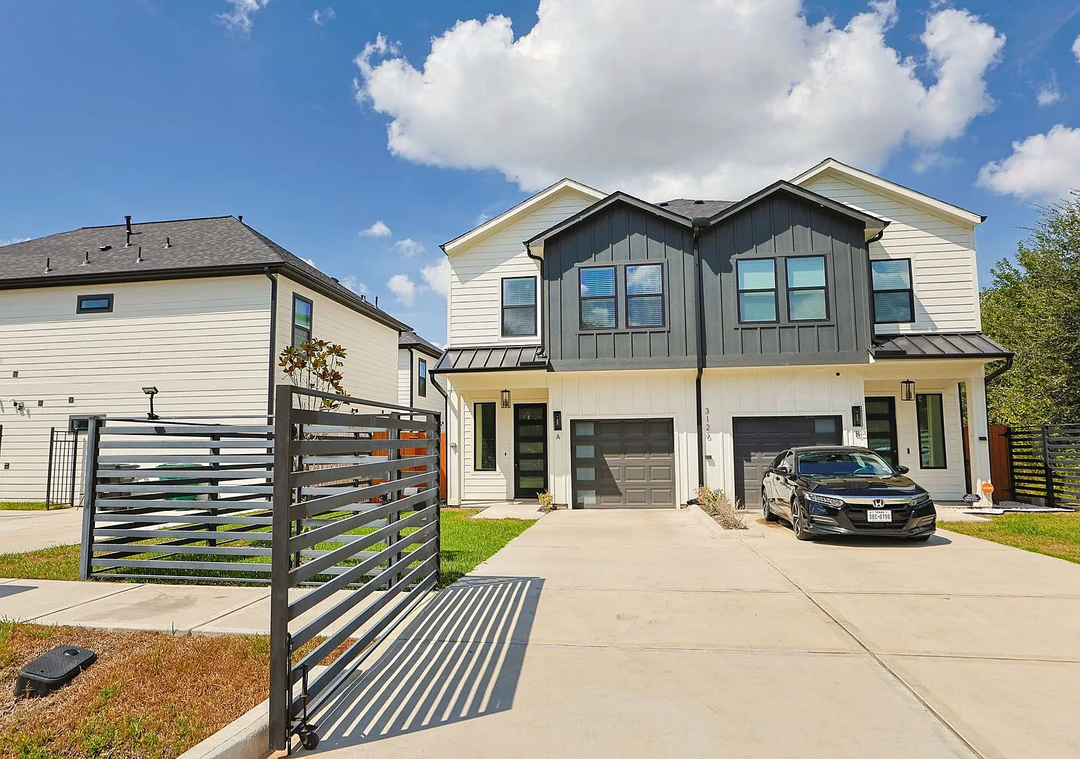 3126 Erica Ln — Photo 2
