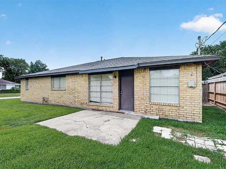 3602 Cedarcrest Dr — Photo 23