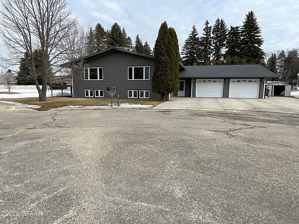 1st image of 801 Evergreen Ln