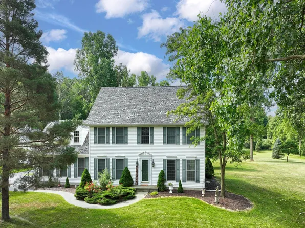 4793 Ketchum Rd, Saint Clair, MI 48079
