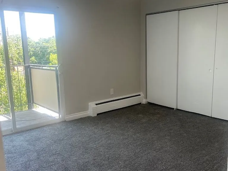 1592 Boston St — Photo 24