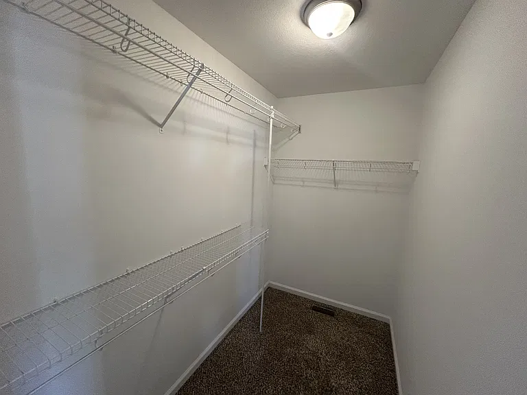 1340 Loren Cir — Photo 12