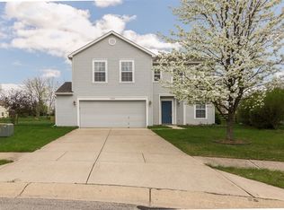 10281 Apple Blossom Cir, Fishers, IN