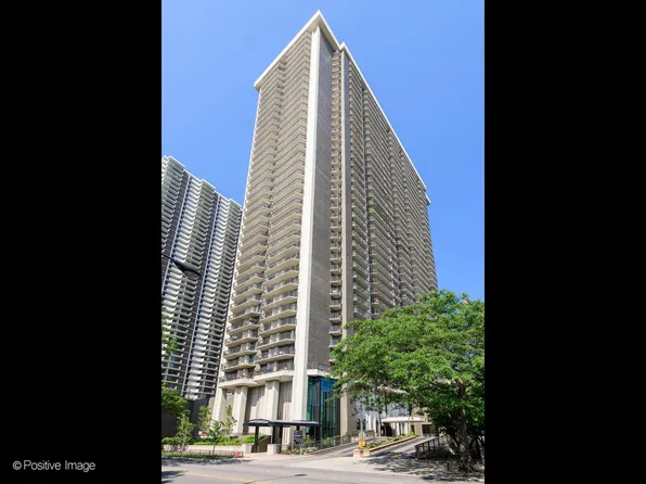 6007 N Sheridan Rd APT 14D, Chicago, IL 60660